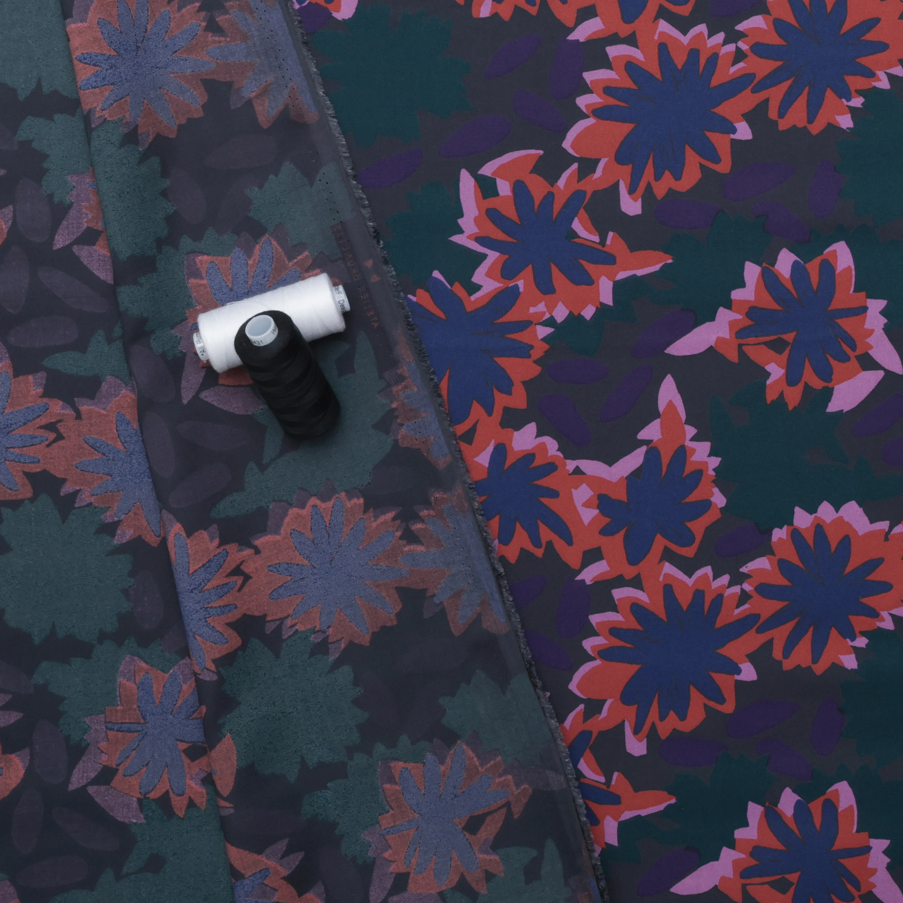 Atelier Brunette - Viscose - Waterlily - Night - Image 3