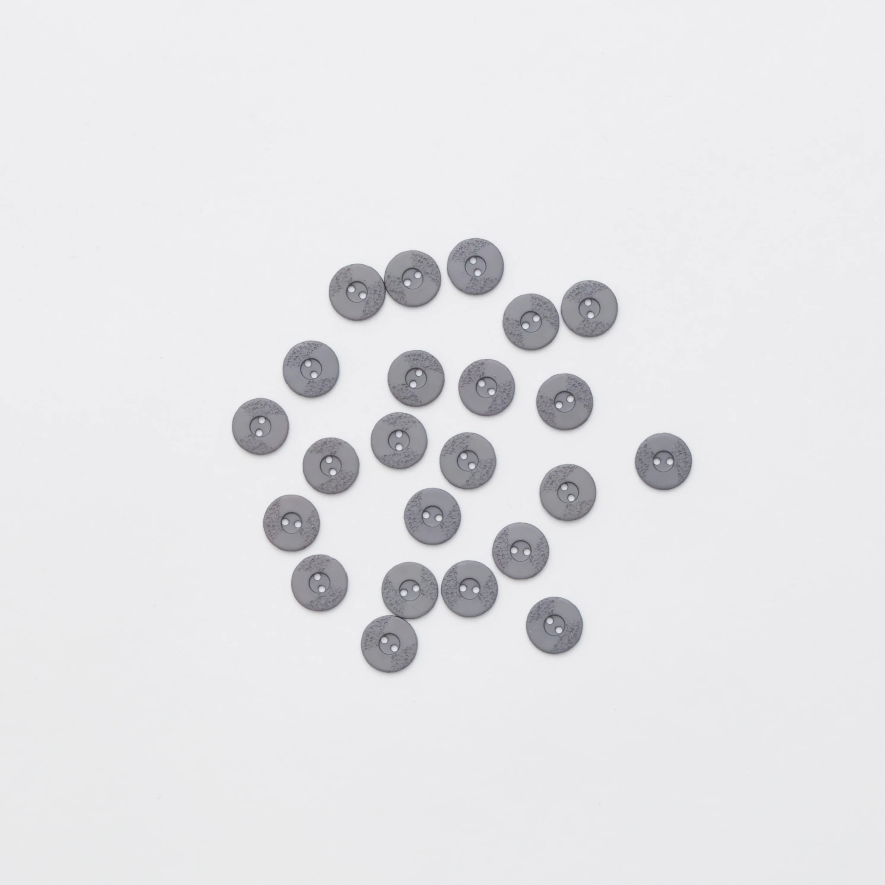 Buttons - 2 Hole - 15mm - Fine Structure - Assorted - Image 4