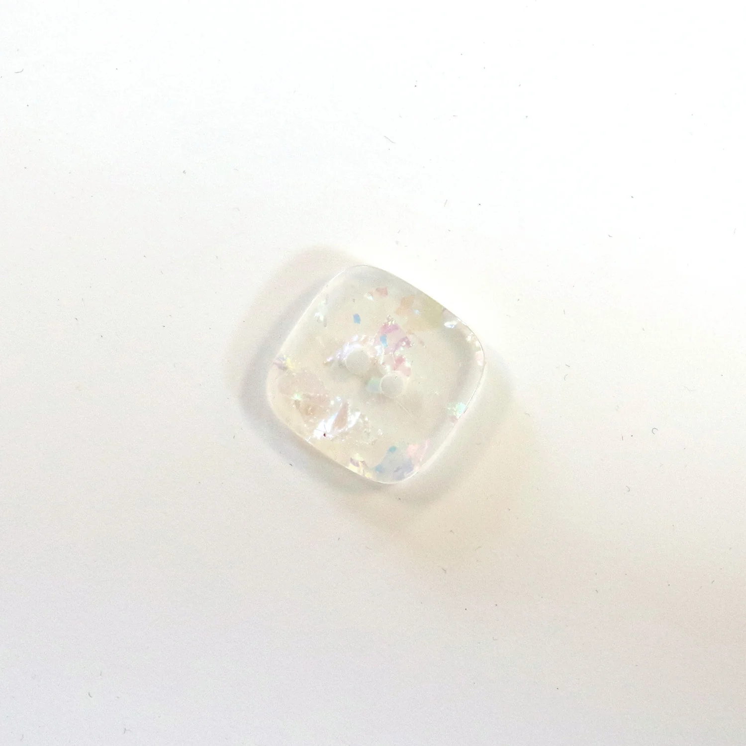 Buttons - 2 Hole - 20mm - Square - Assorted - Image 7