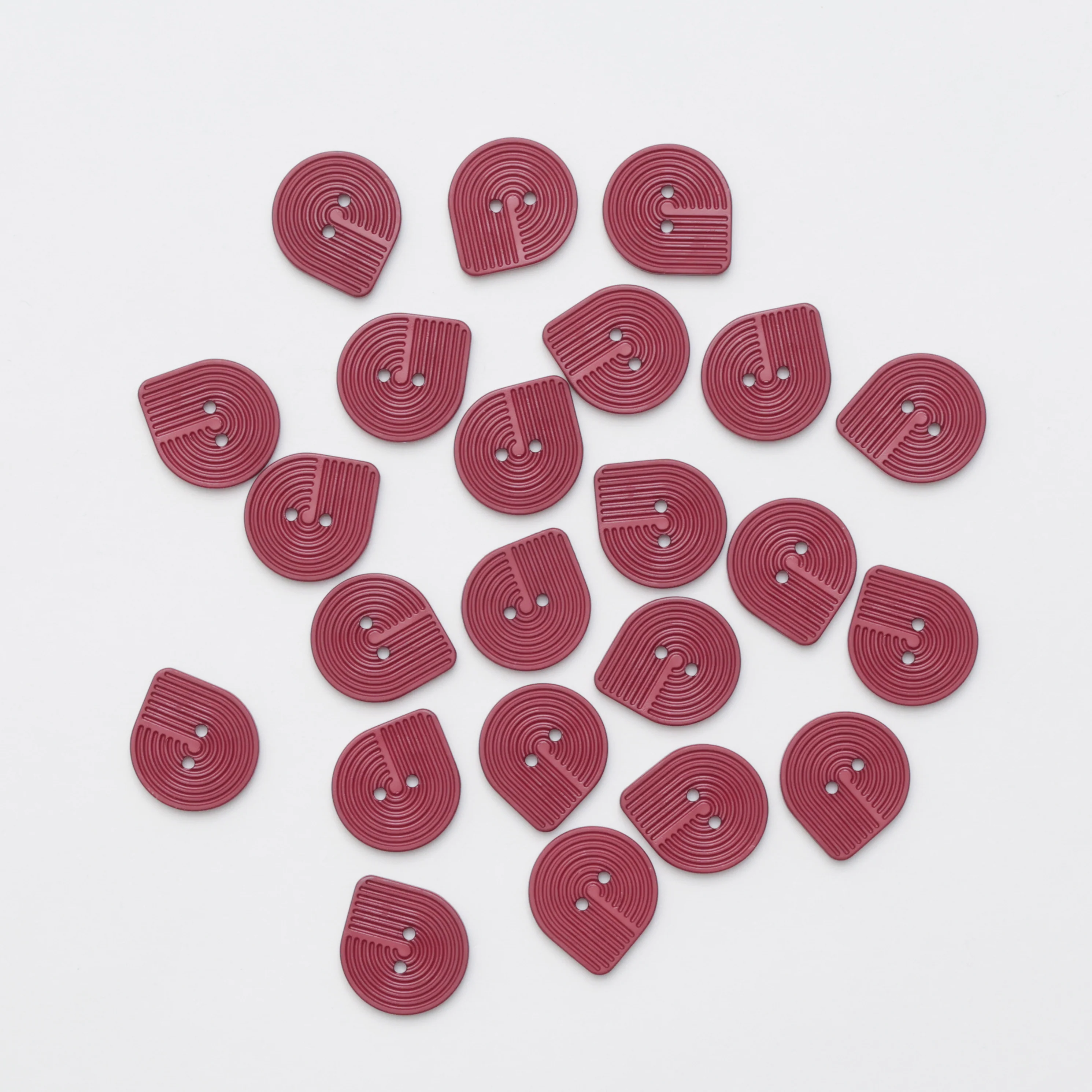 Buttons - 2 Hole - 32mm - Oval - Assorted - Image 8