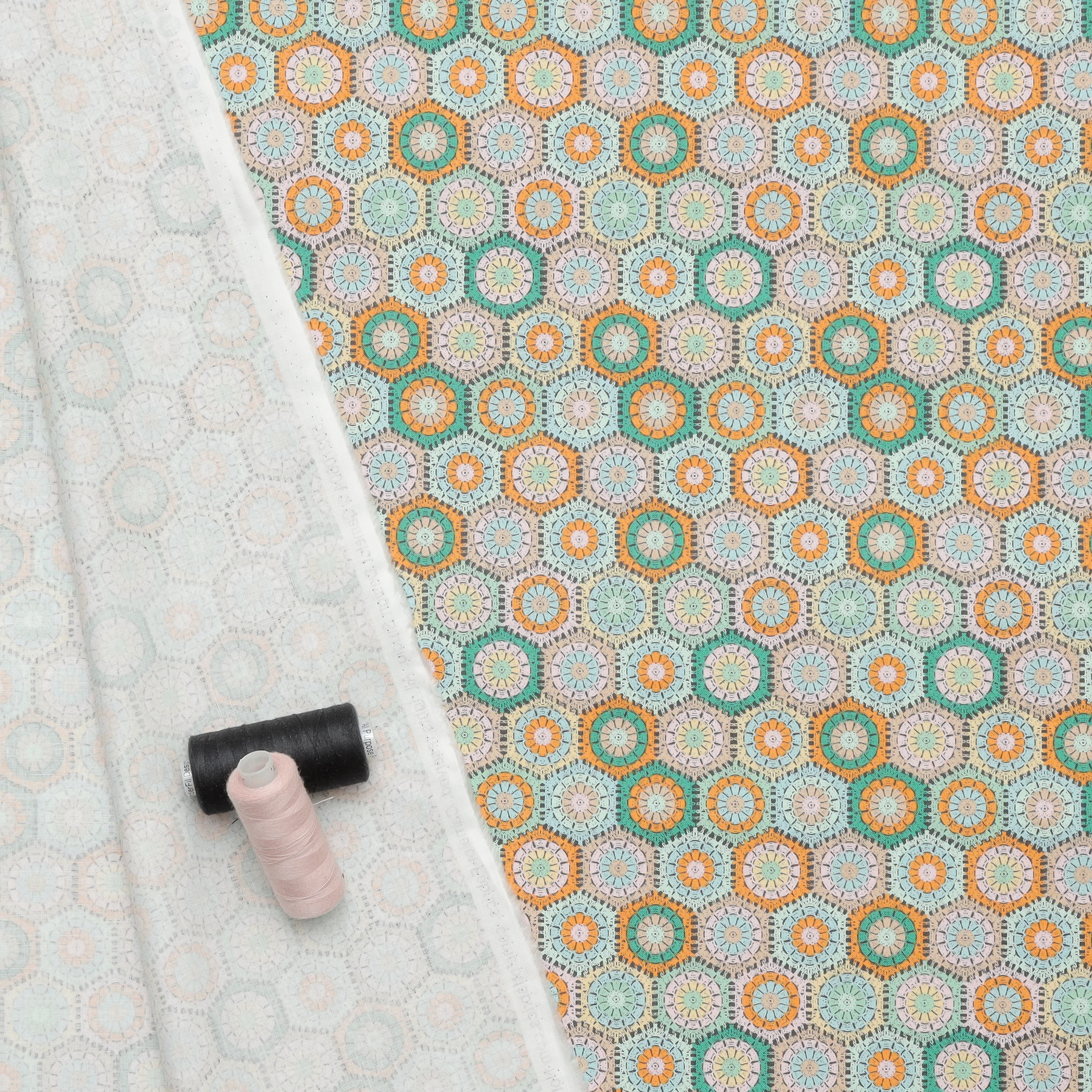 Cotton - Not Your Grannys Squares - Flower Hexagon - Image 3