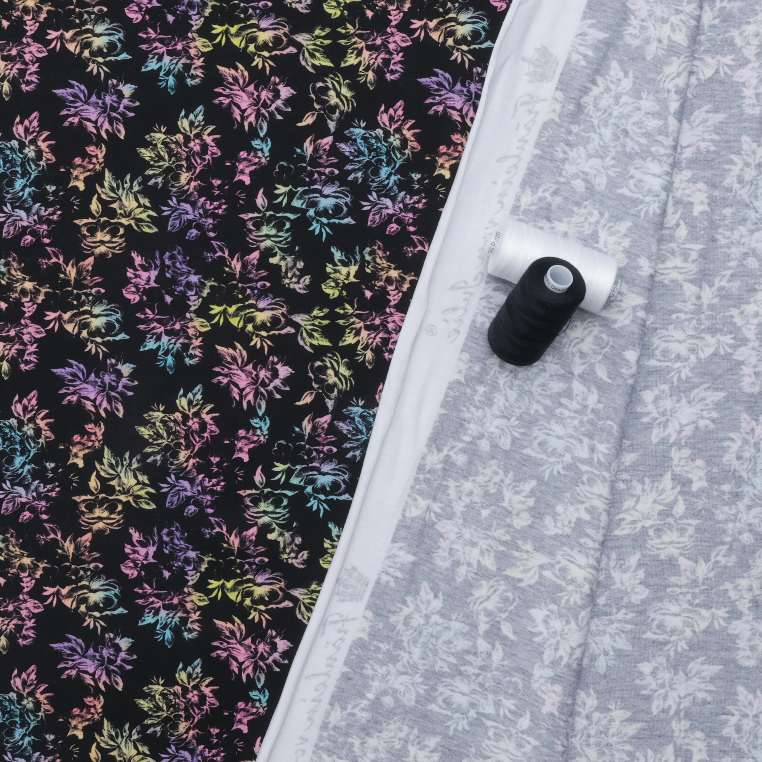 Cotton - Printed Jersey - Pastel Flowers Black - Image 3