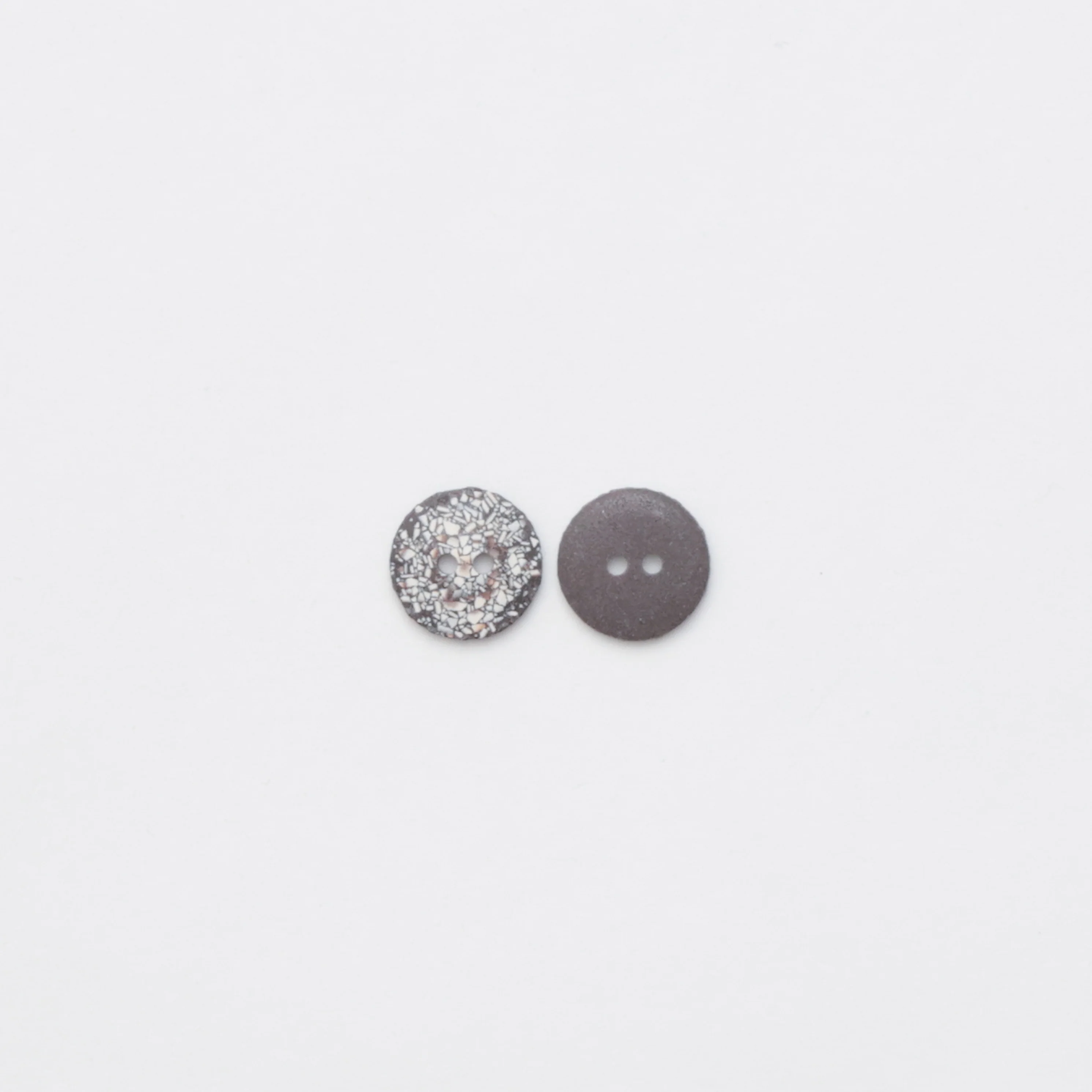 ELAN - 2 Hole Button - 18mm - Mosaic Tile - Assorted - Image 4