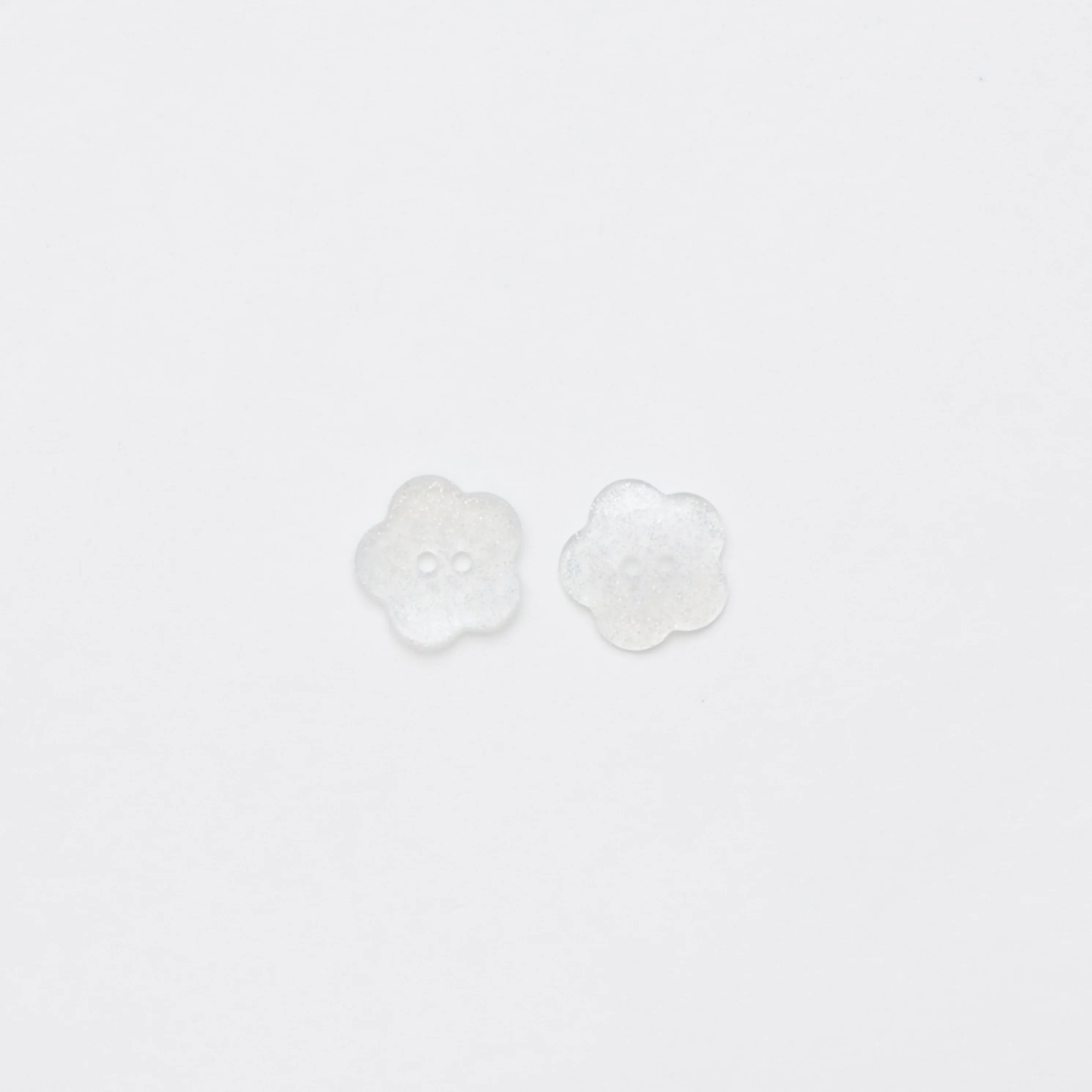 ELAN - 2 Hole Button - 20mm - Sparkle Flower - Assorted - Image 7