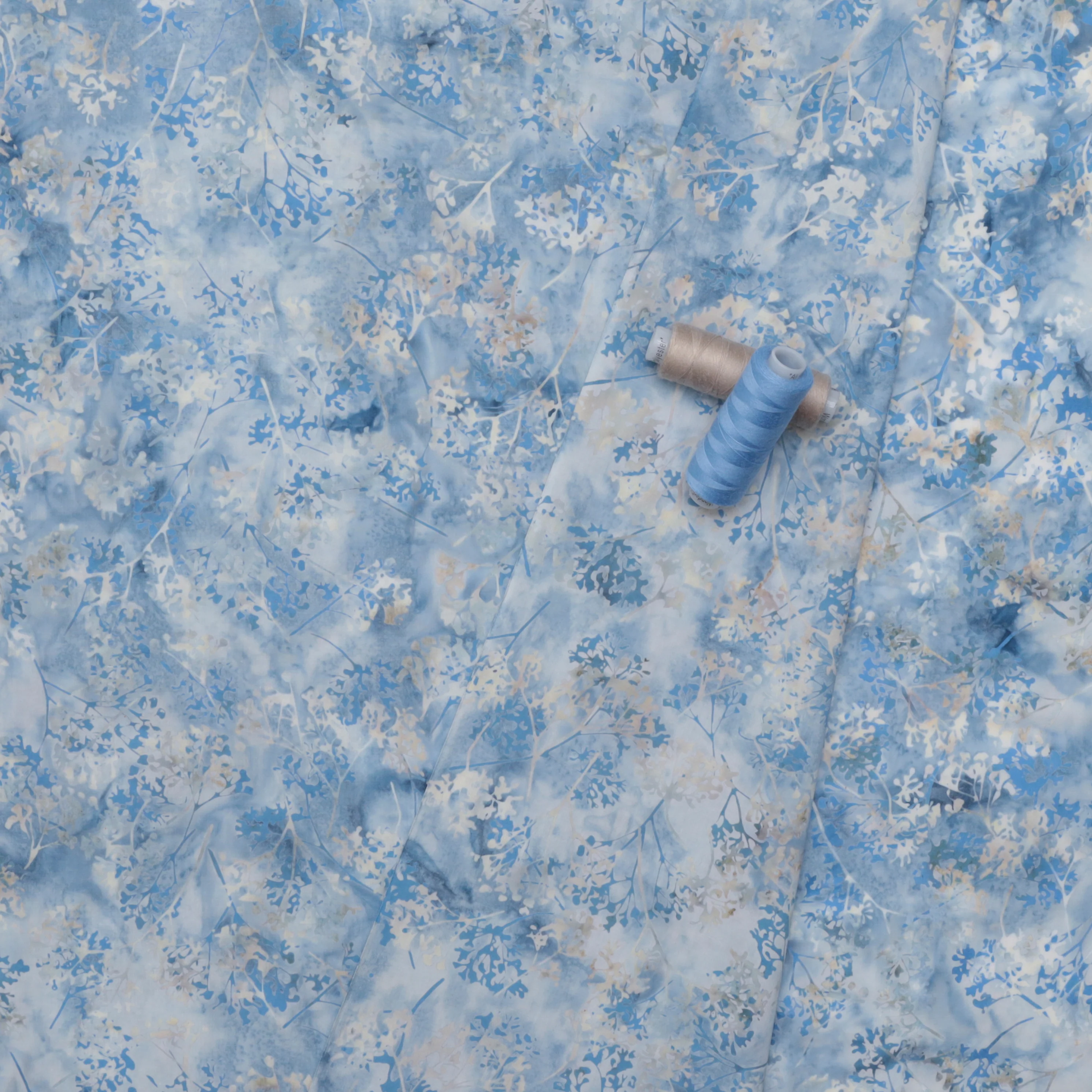 Hoffman - Cotton - Bali Batiks - Breeze - H20 - Image 3