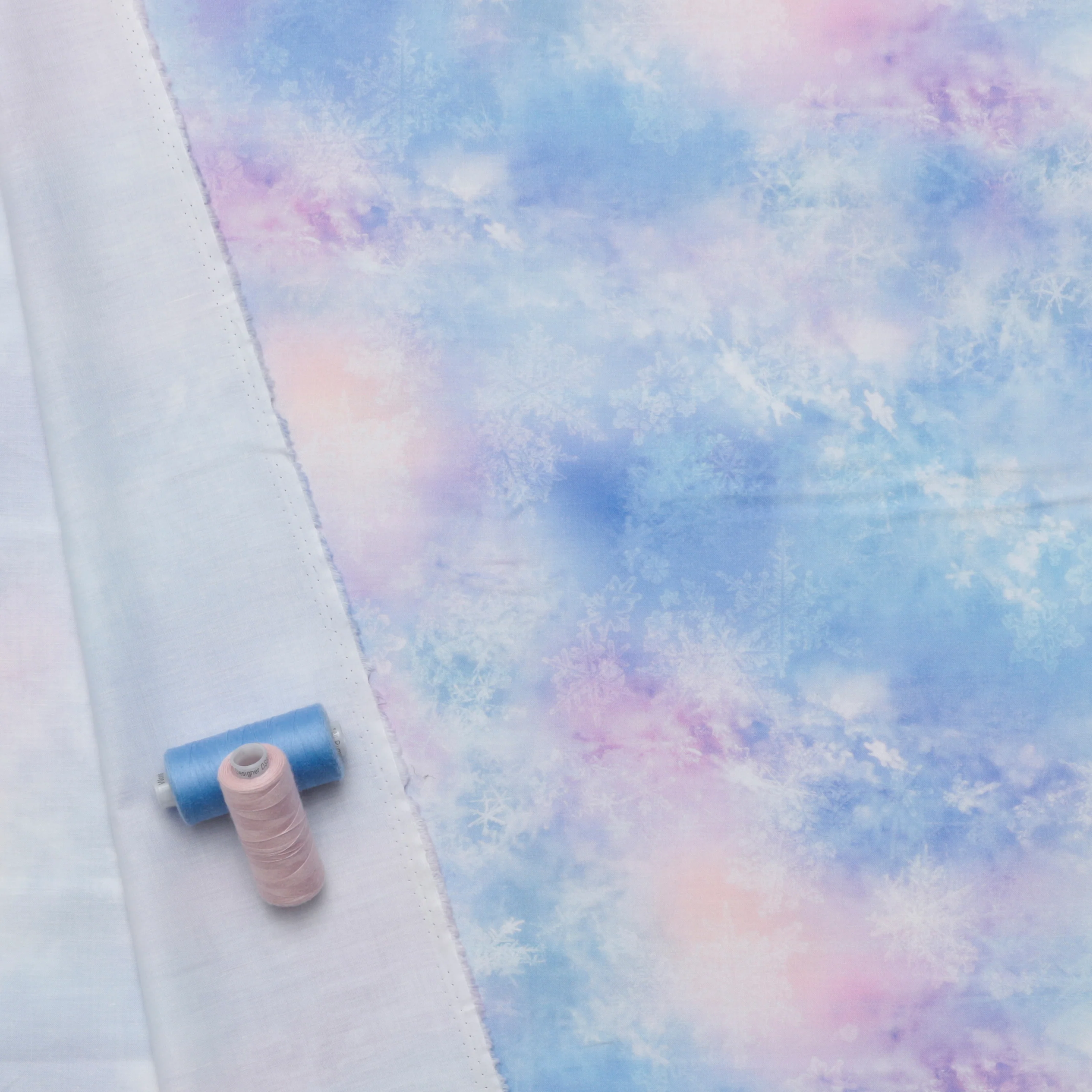 Hoffman - Cotton - Winter Bliss - Iridescent - Image 3
