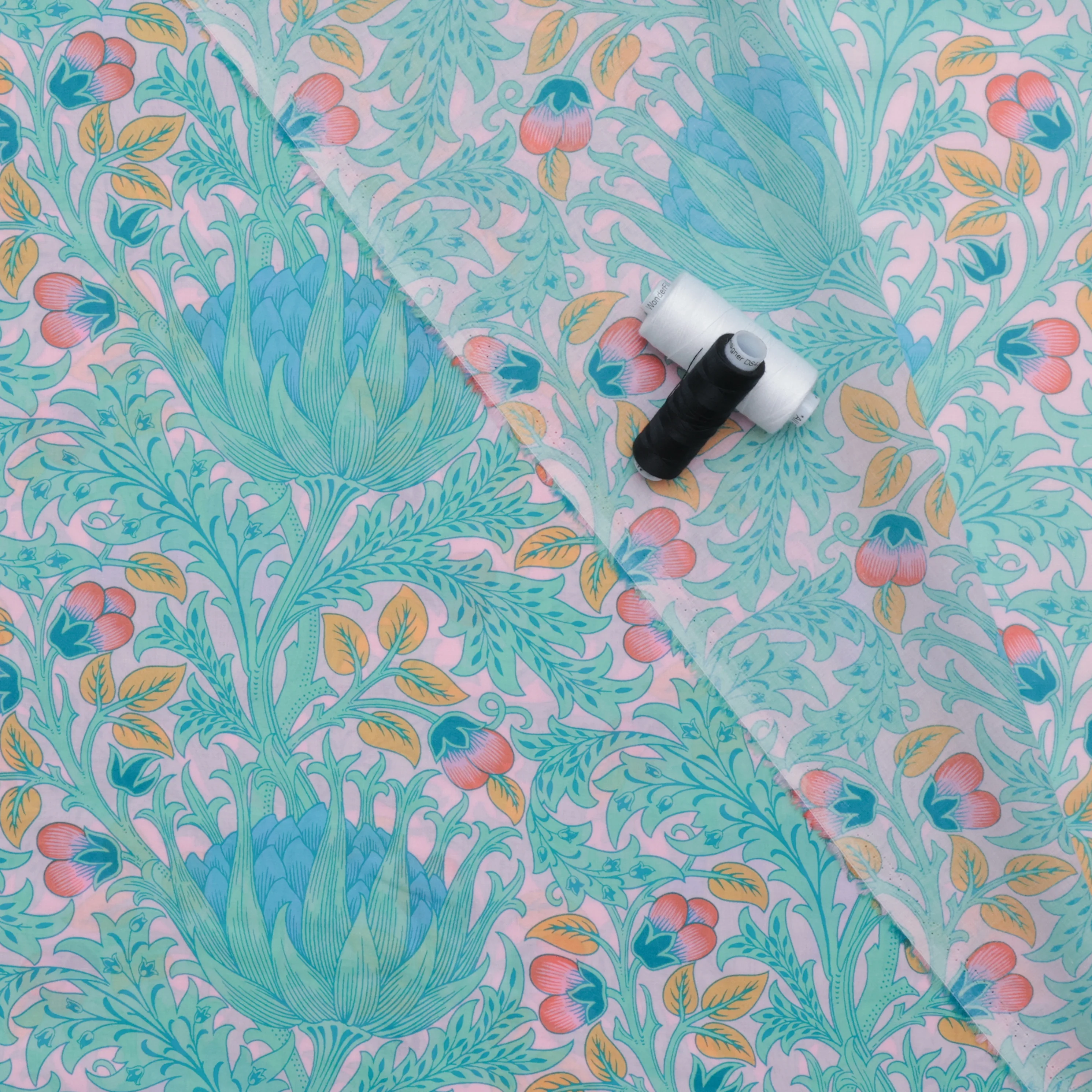 Kaffe x Morris & Co - Lawn - Artichoke - Lavender - Image 3