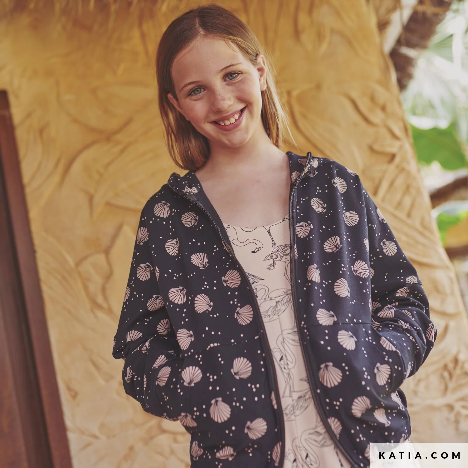 Katia - Cotton - French Terry - Coral Shells - Image 4