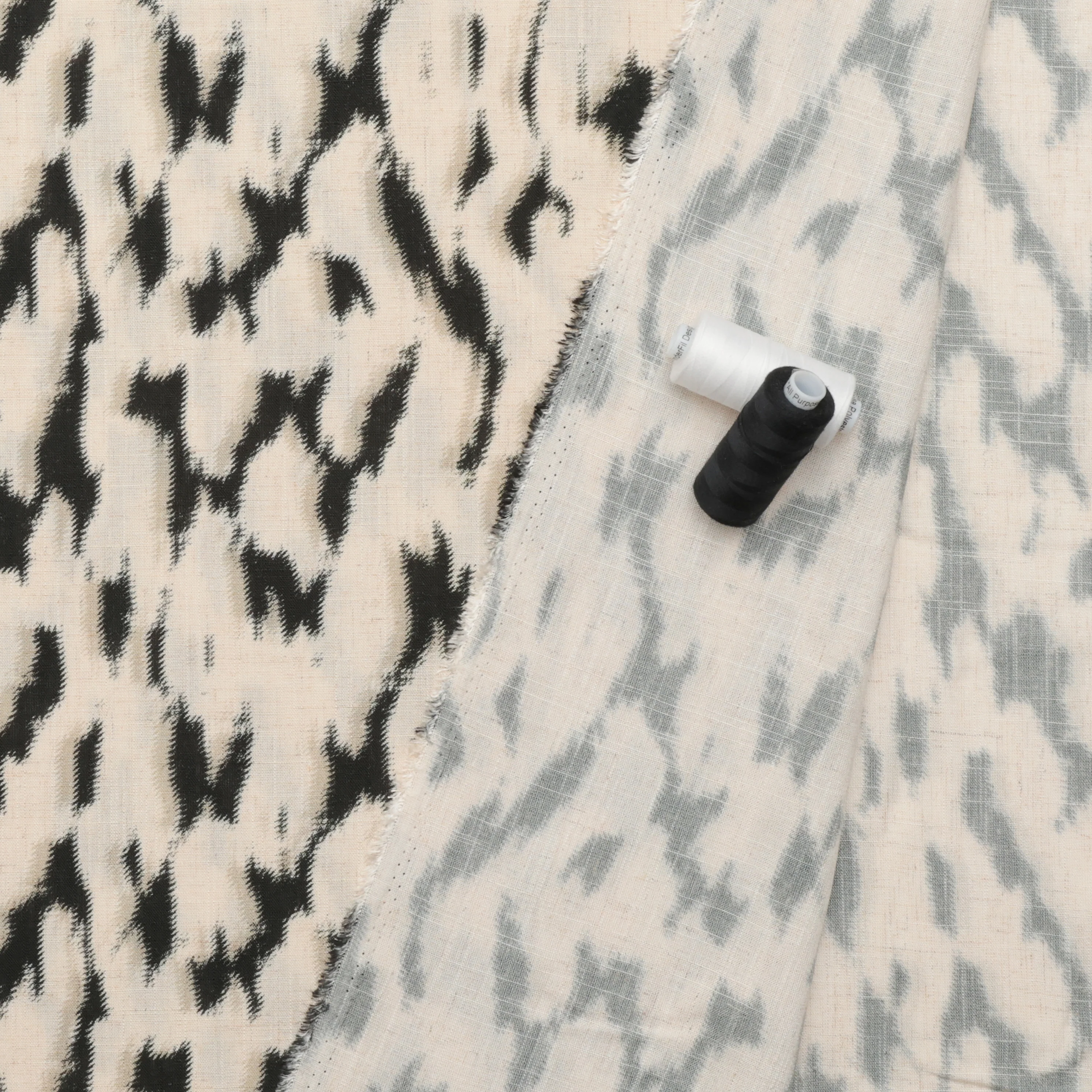 Linen Blend - Laurel Print - Natural Black - Image 3