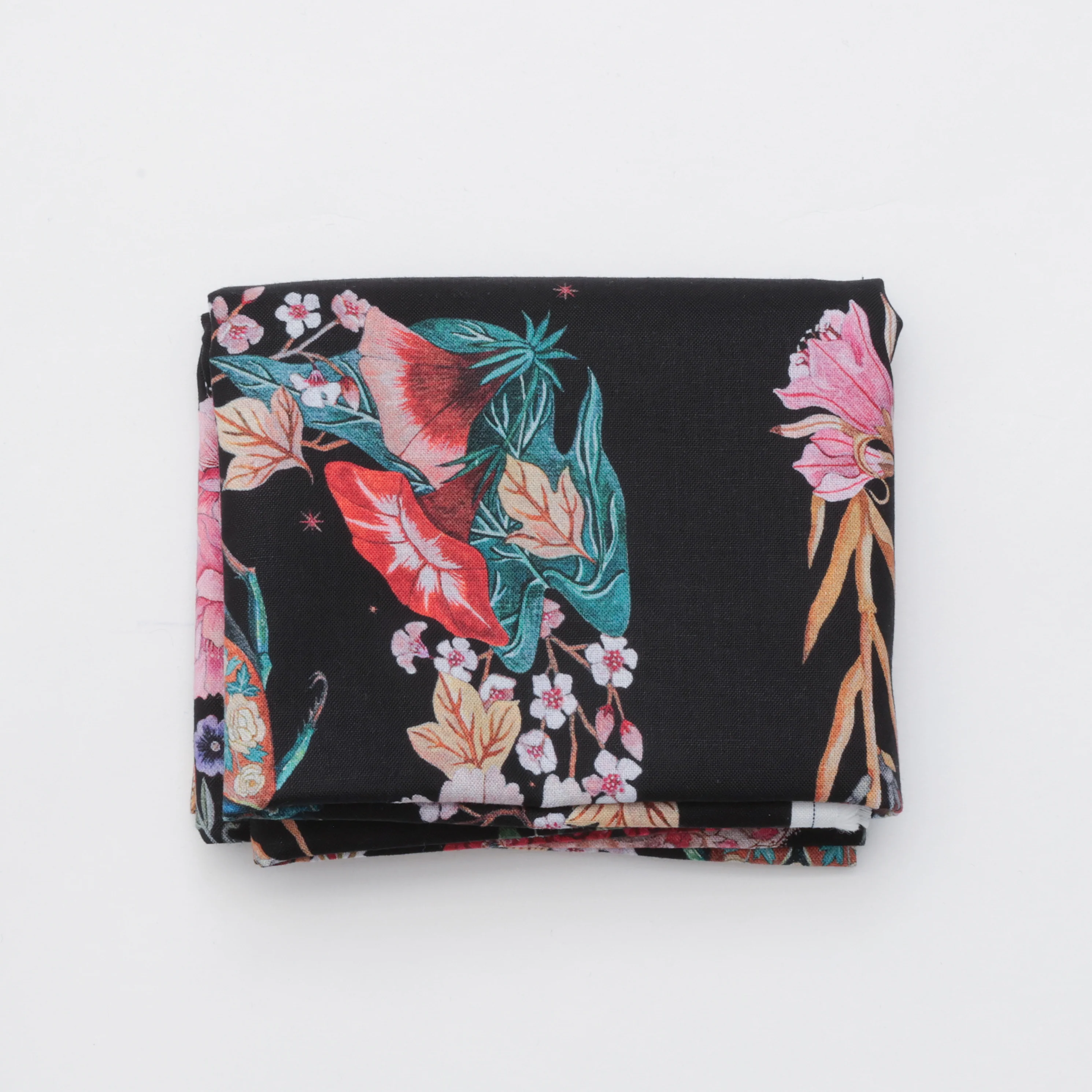 Maria Matos - Cotton - Nocturnal Creatures - Fat Quarter Bundle - Image 4