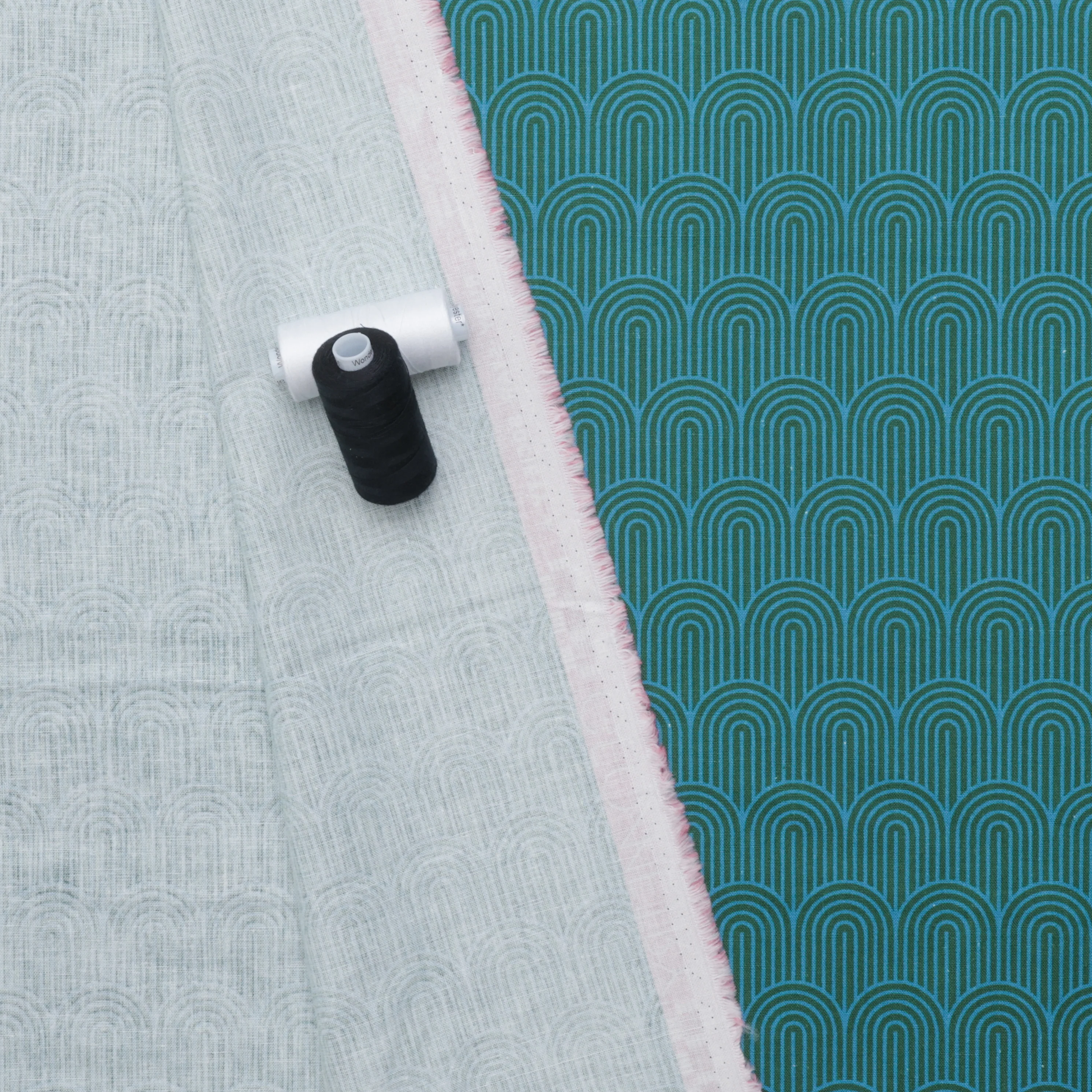 Ruby Star - Canvas - Geometry - Jade - Image 3