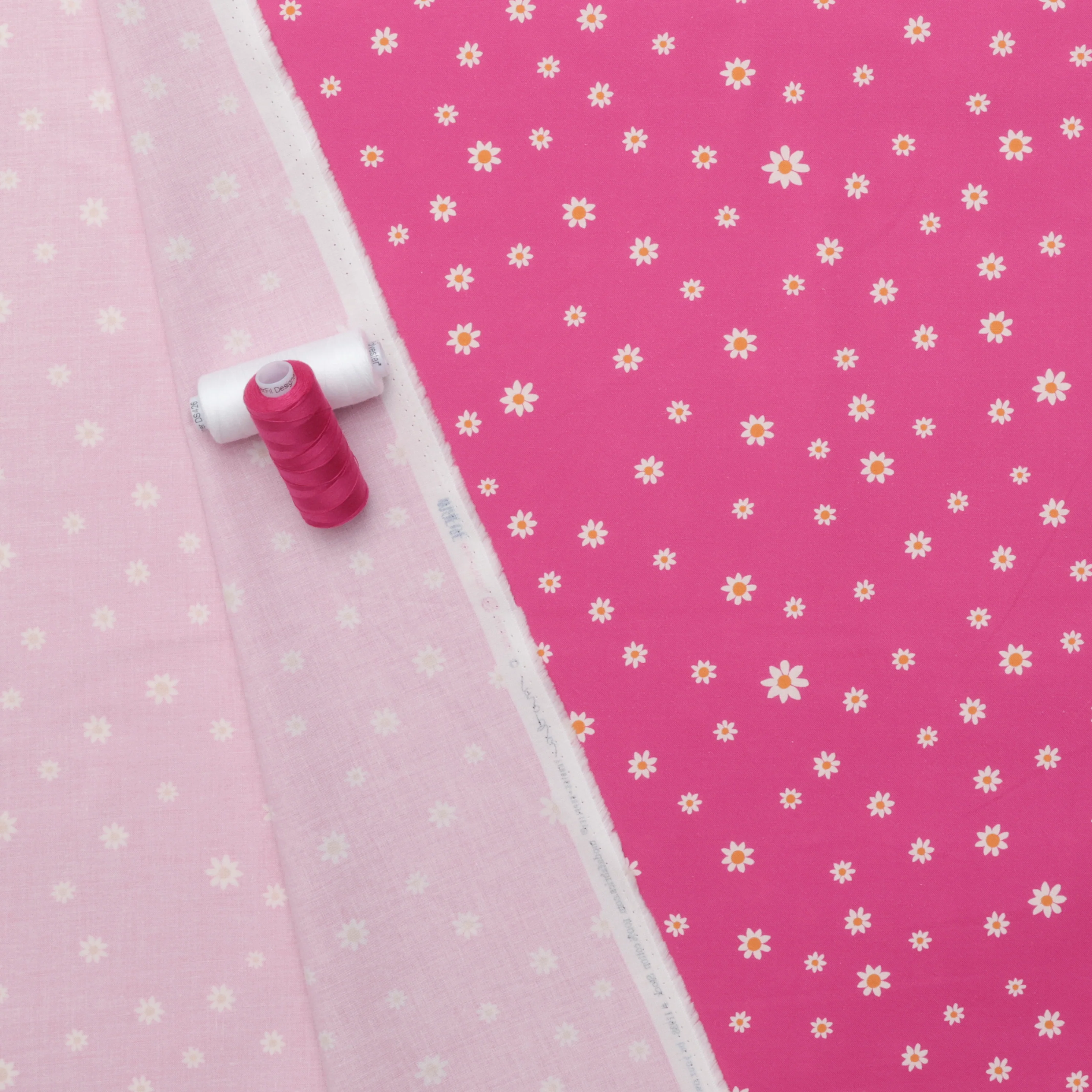 Moda - Cotton - Maeve - Daisy Dot - Poppy - Image 3
