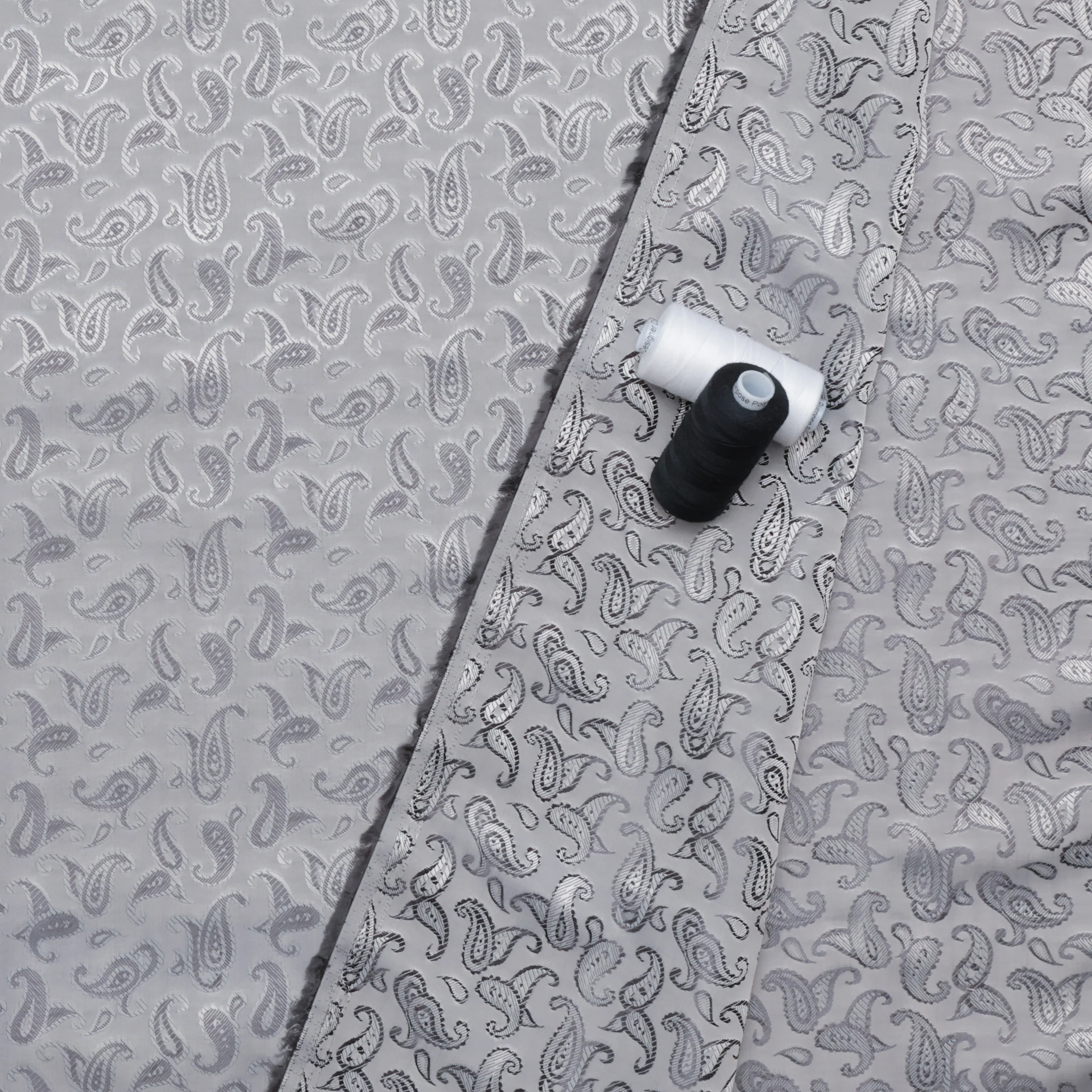 Poly Viscose - Lining - Bold Paisley - Silver - Image 3