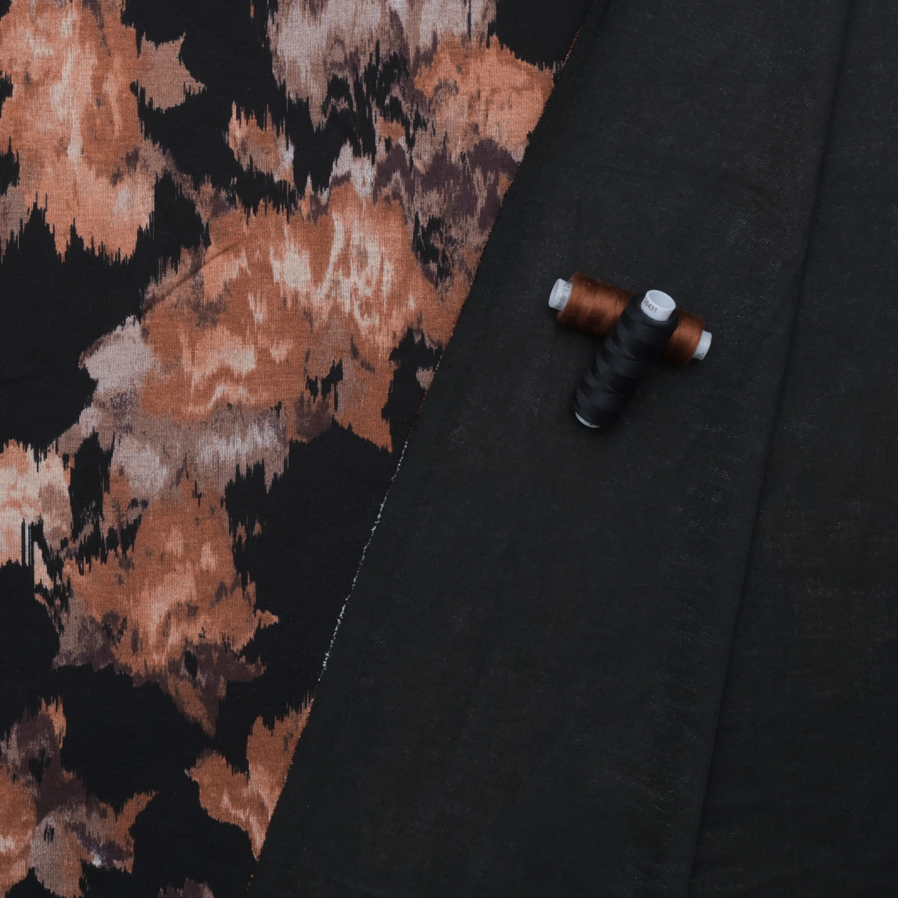 Rayon Blend - Virginia Knit Print - Black Rust - Image 3