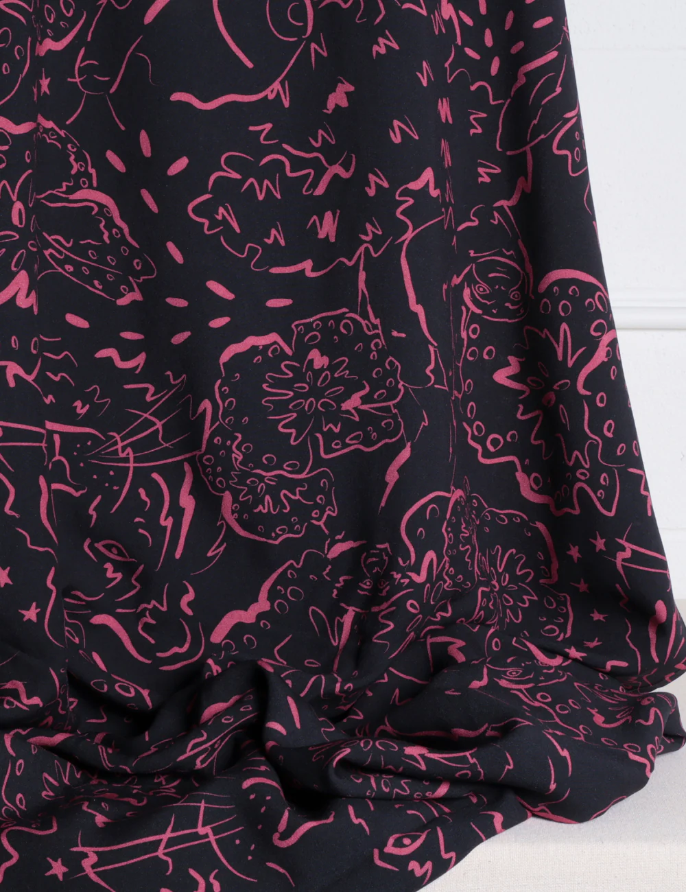 Roo-tid - Viscose - Challis - Connect - Valued - Image 4