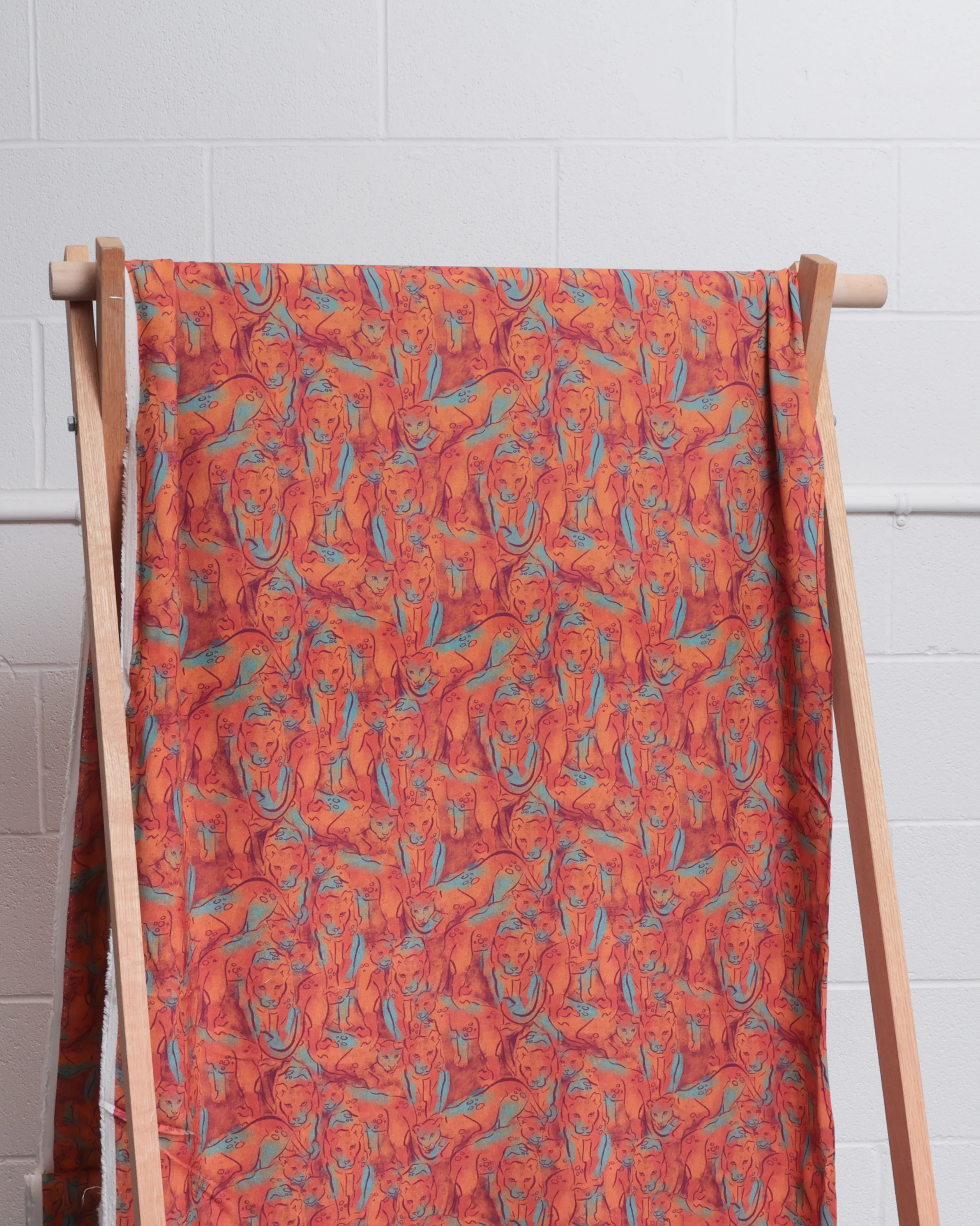Roo-tid - Viscose - Challis - Fearless - Image 4