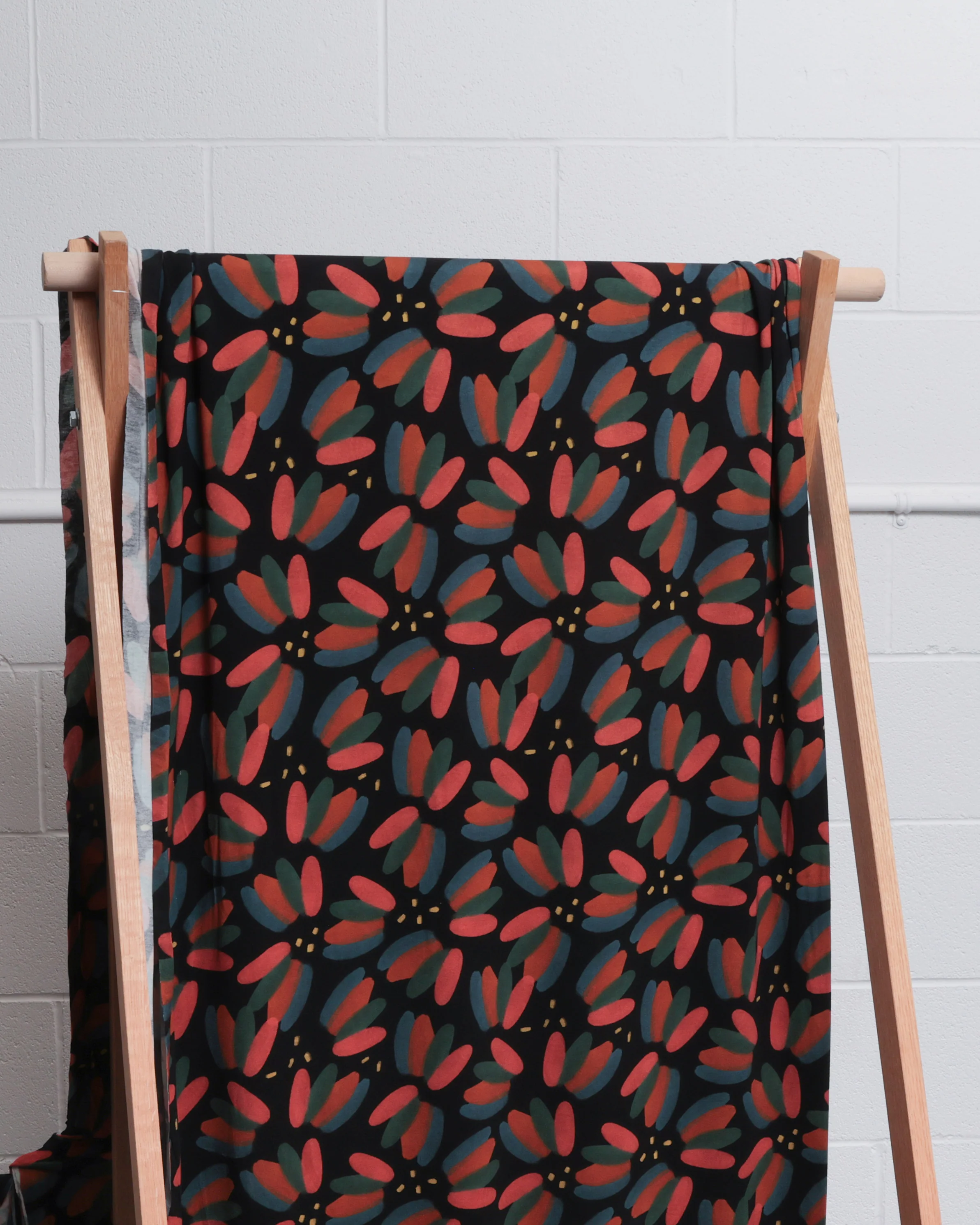 Roo-tid - Viscose - Jersey - Courage - Image 4