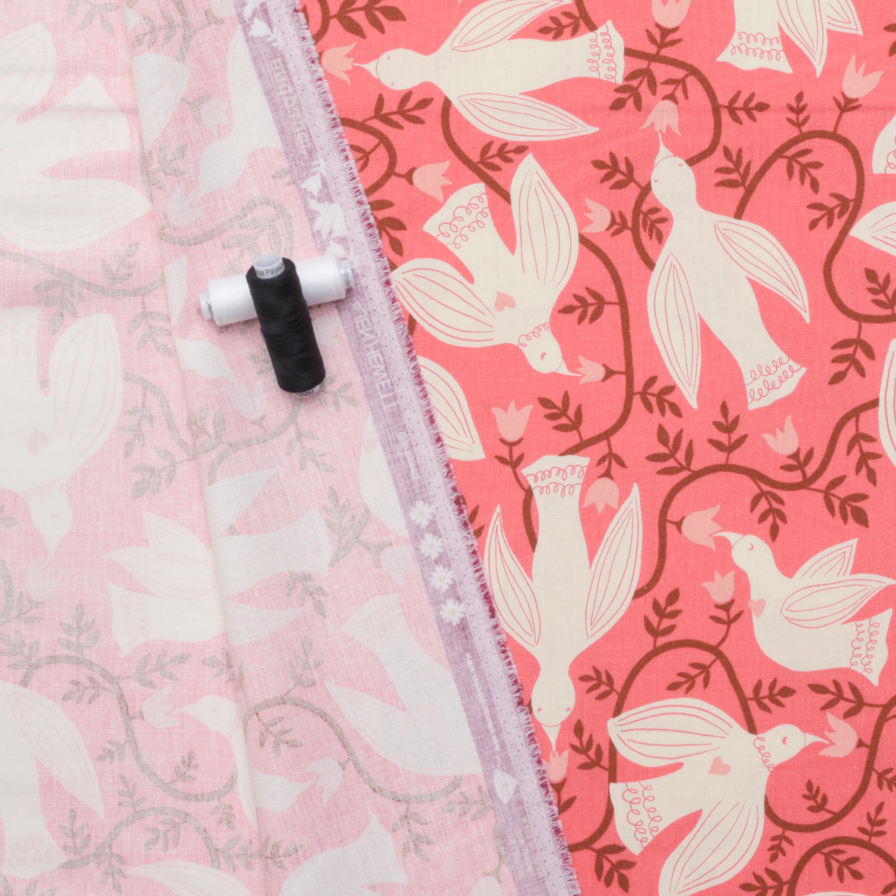 Ruby Star - Canvas - Endpaper - Strawberry - Image 3