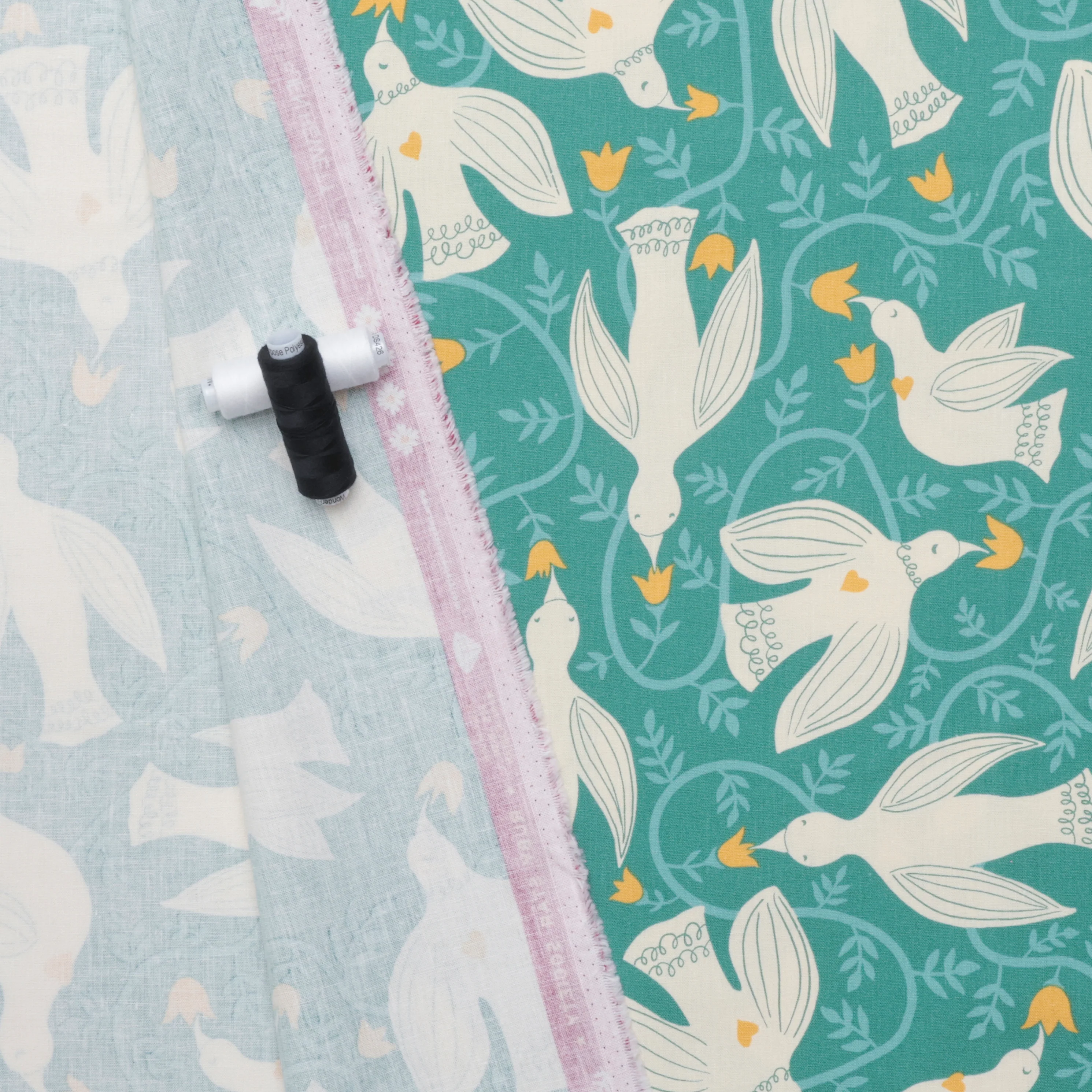Ruby Star - Canvas - Endpaper - Watercress - Image 3