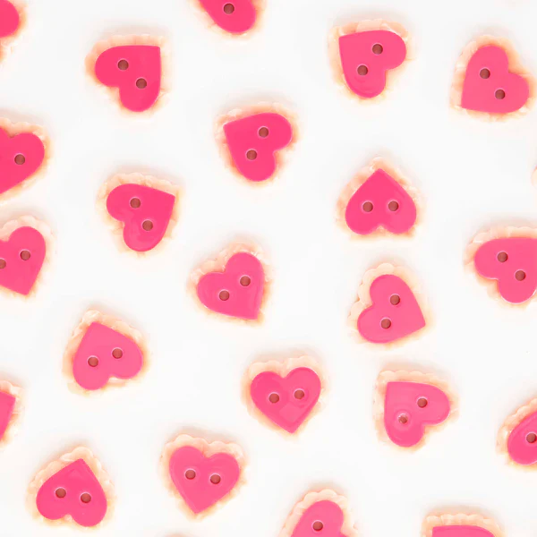 Sarah Hearts - Buttons - Pink Sweet Heart - Large - Image 2
