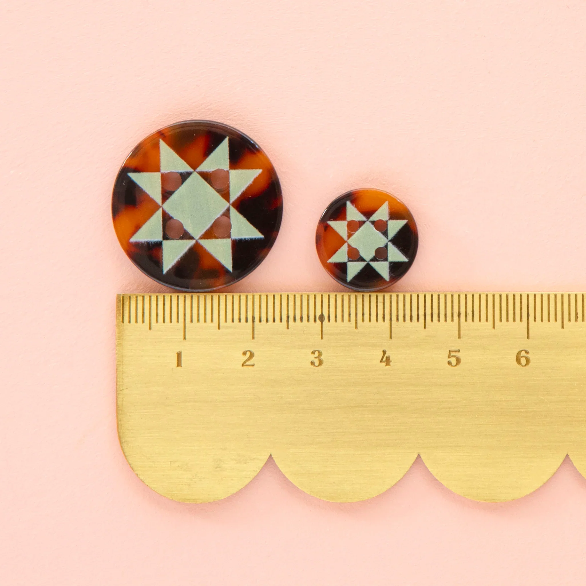 Sarah Hearts - Buttons - Quilt Star - Small - Image 3