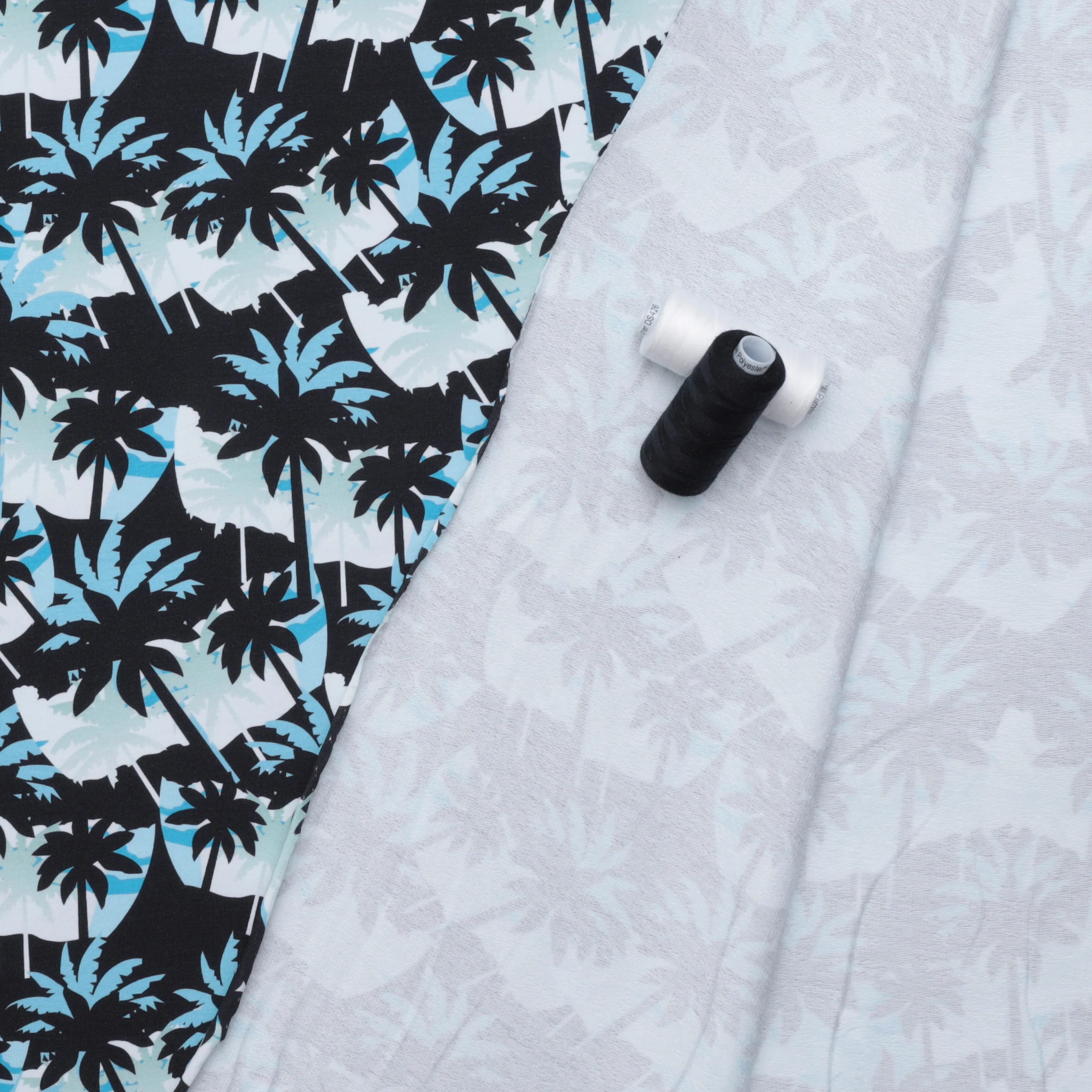 Stof - Cotton - Avalana - French Terry - Blue - Tropical Trees - Image 3