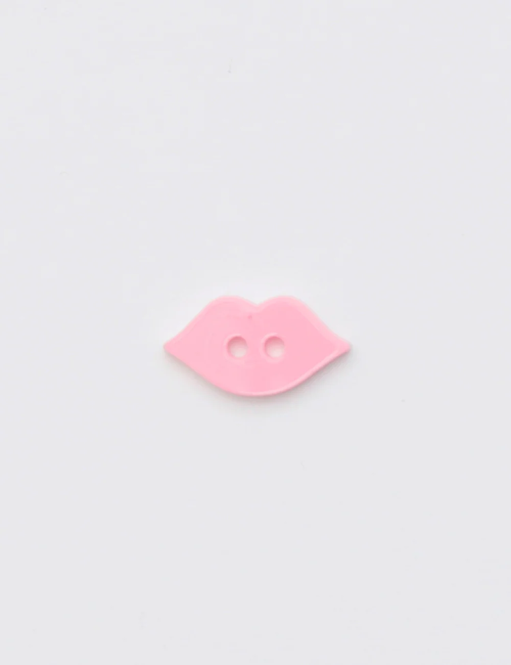 Unwrapped Yarn - Lips Buttons - Assorted - Image 3