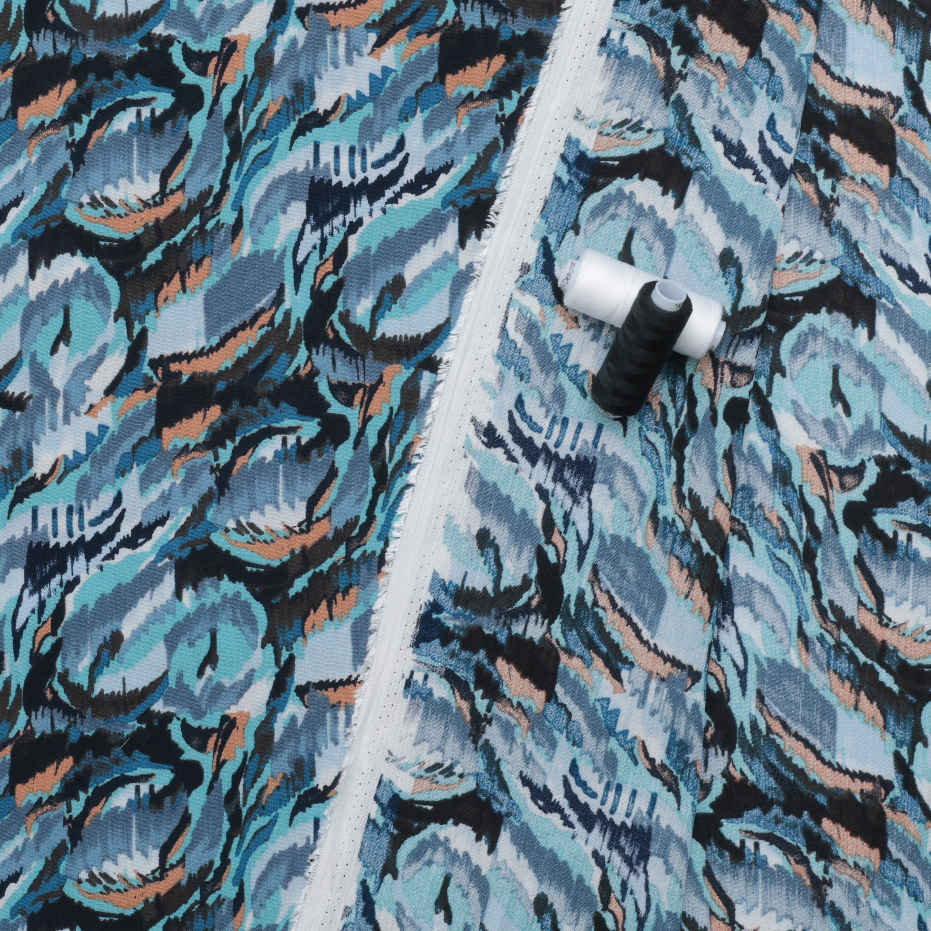 Viscose - Crinkle Print - Blue Brown - Image 3