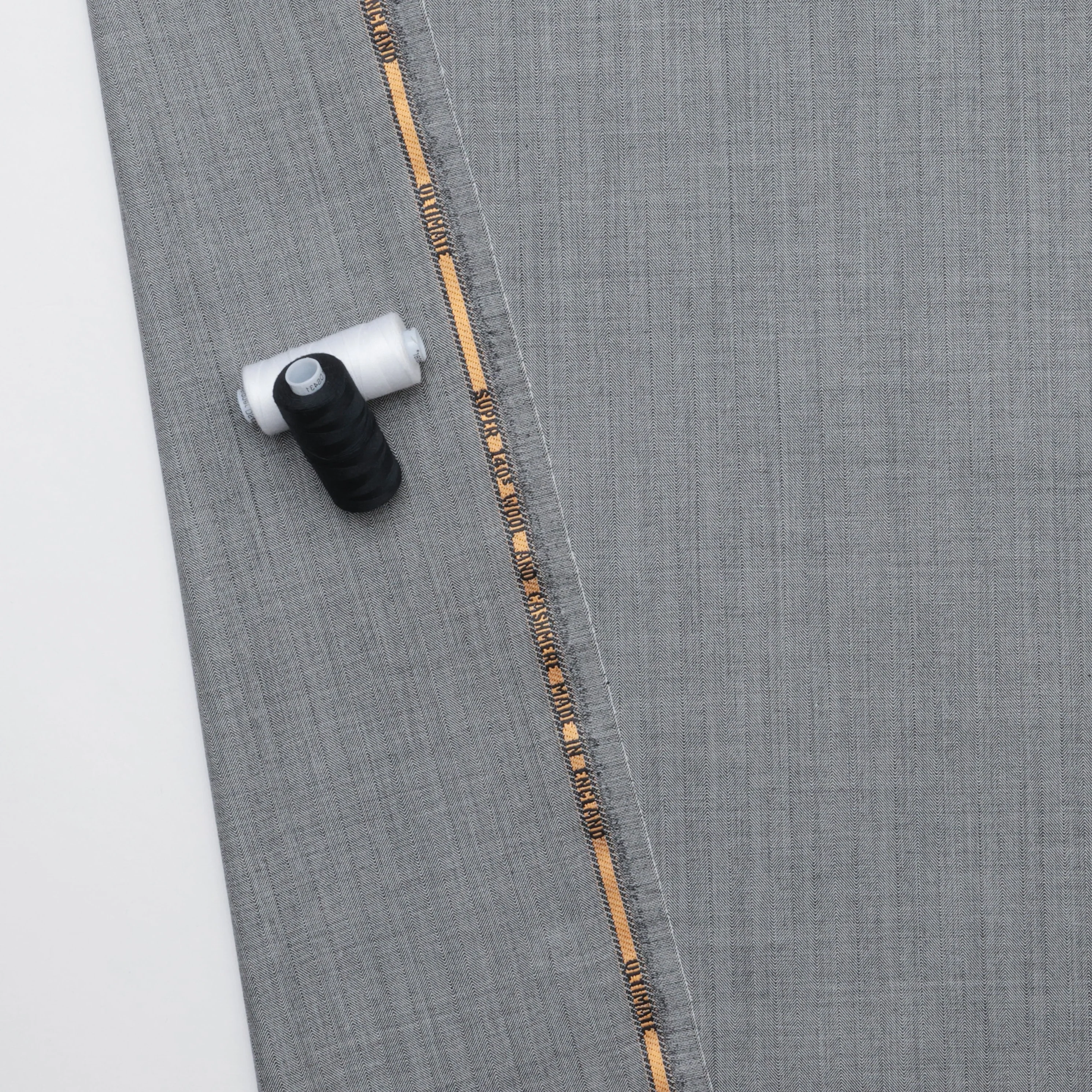 Wool Cashmere - Suiting - Herringbone - Grey - Image 3